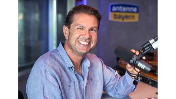 ANTENNE BAYERN-Verkehrsexperte Christian Franz gibt Einblick in das Verkehrszentrum