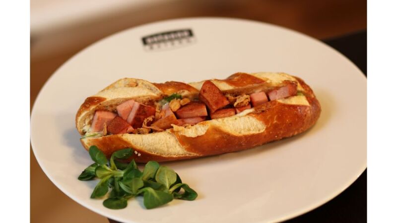 Bavarian-Hot Dog