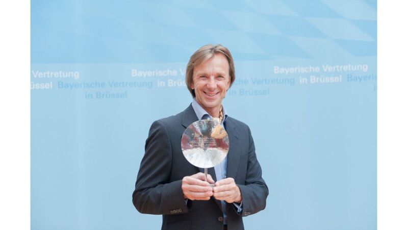 ANTENNE BAYERN-Morgenmoderator Wolfgang Leikermoser ausgezeichnet mit dem Medienpreis 2014