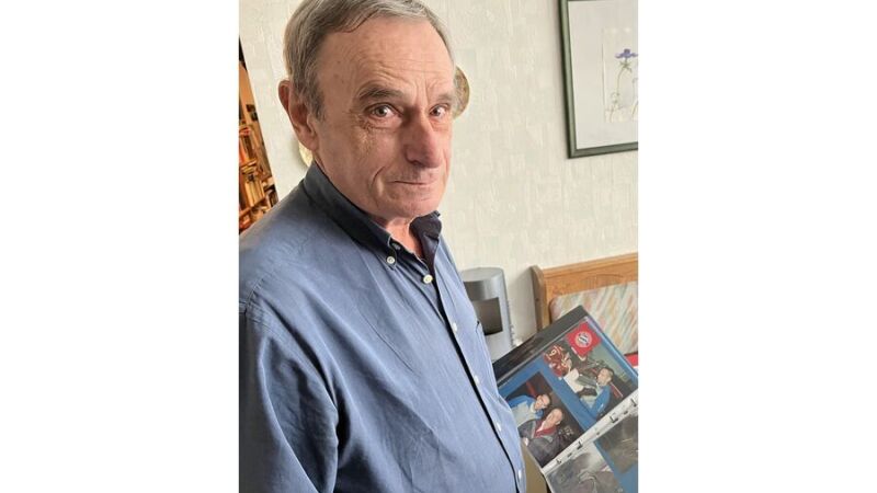 Wolfgang mit seiner Promi-Selfie-Sammlung