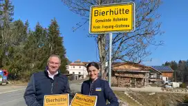 ABY Heimatministerin Ortsschilder Bierhütte