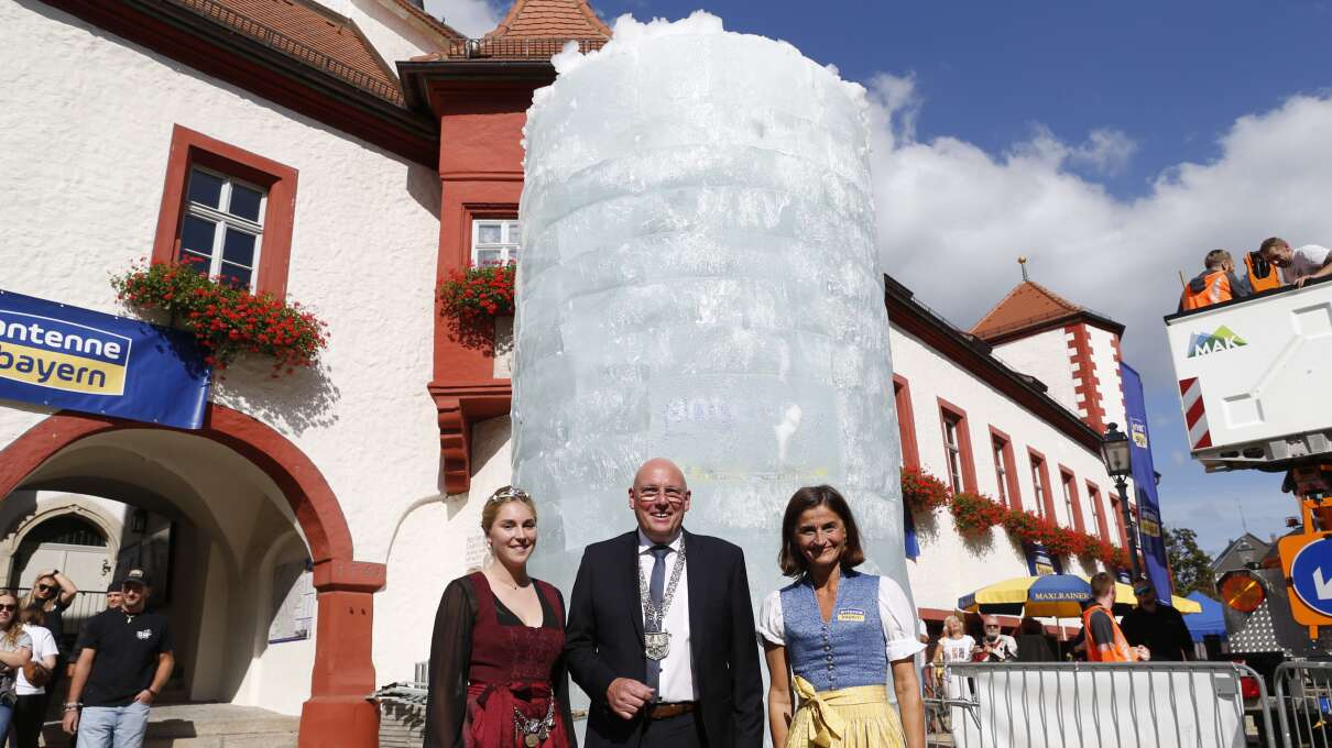 ANTENNE BAYERN Maßkrug aus Eis