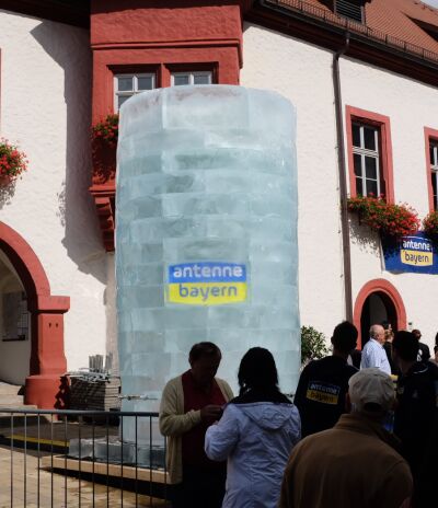 ANTENNE BAYERN Maßkrug aus Eis