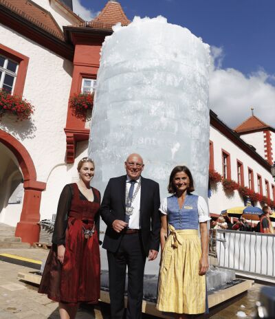 ANTENNE BAYERN Maßkrug aus Eis
