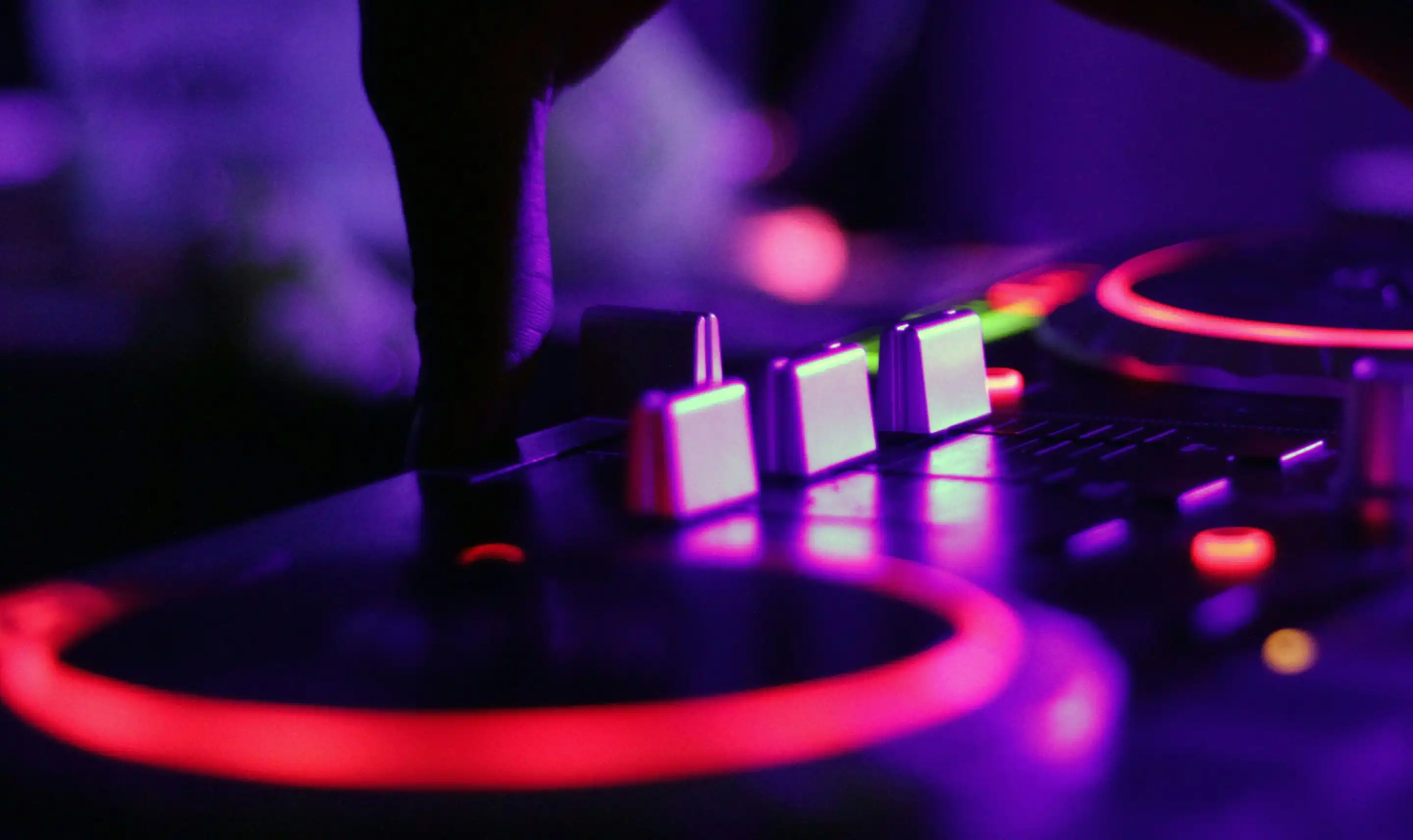 DJ Pult