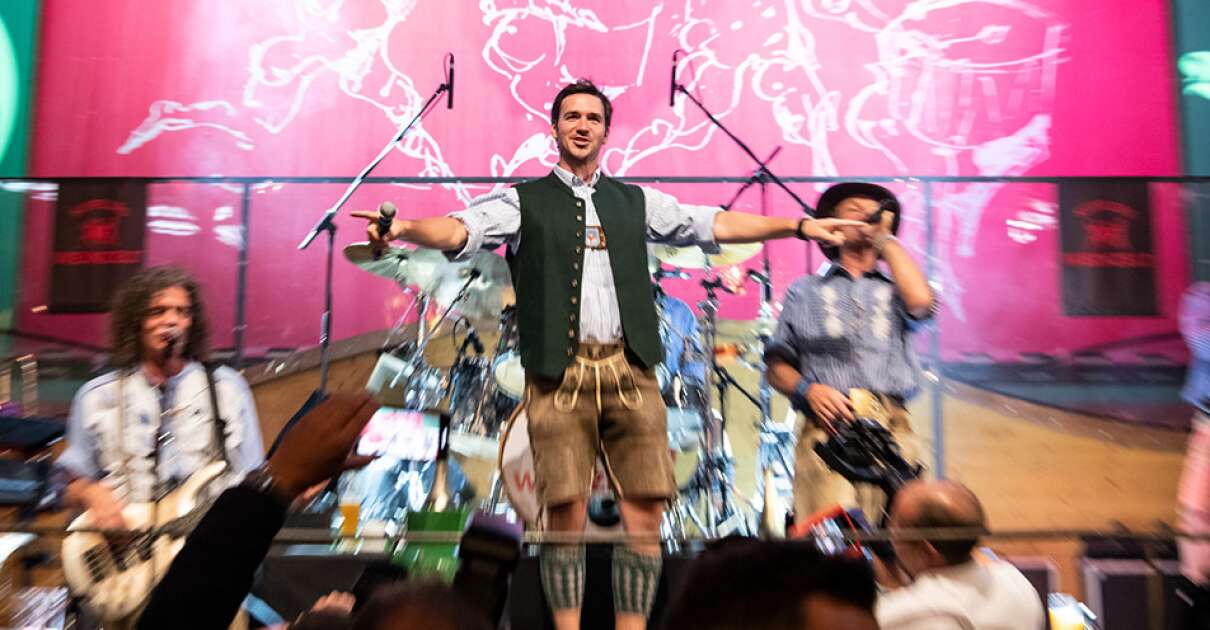 Überraschungsauftritt auf der Wiesn Felix Neureuther performt ANTENNE